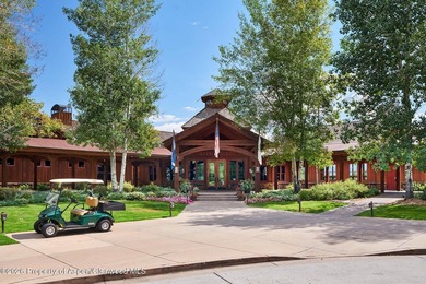 Impeccably crafted by Janckilla Construction and meticulously - photo 40