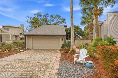 Lake Sawgrass Home Active Under Contract in Ponte Vedra Beach Florida
