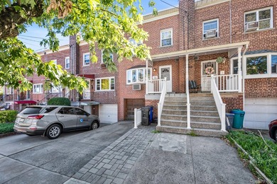 Welcome to this beautifully maintained 3-bedroom, 1.5-bath gem - photo 1