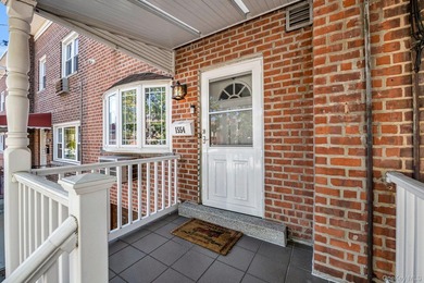 Welcome to this beautifully maintained 3-bedroom, 1.5-bath gem - photo 3