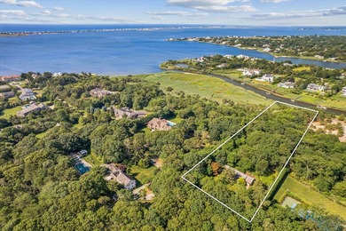 Discover a charming waterfront haven at 27 Jagger Lane in - photo 1