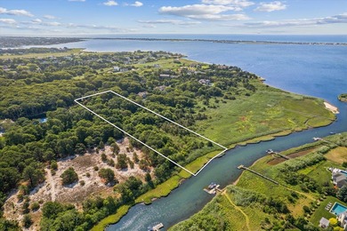 Discover a charming waterfront haven at 27 Jagger Lane in - photo 3