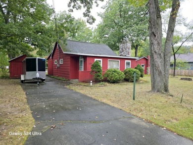 Lake Home For Sale in Houghton Lake, Michigan