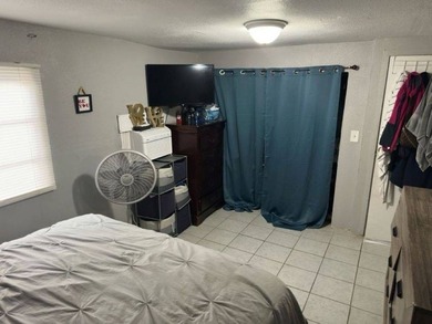 Renovated Home that is Refreshingly Cozy! Come Enjoy a - photo 11