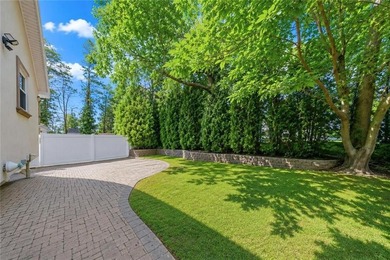 Nestled in the highly desirable Manor Heights neighborhood, this - photo 22