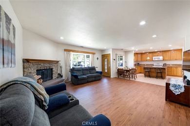 Spacious remodeled 3-bedroom home with an additional room ideal - photo 3