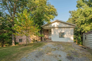 Lake Hamilton Home For Sale in Hot Springs Arkansas