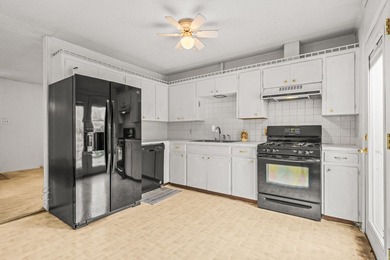 Spacious 3-Bedroom Home in Lake Hamilton School District! This - photo 7