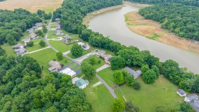 Great for Full-Time living at the lake! Flat lot, Garage & Dock - photo 40
