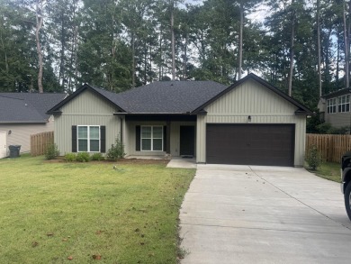 Lake Home Sale Pending in Appling, Georgia