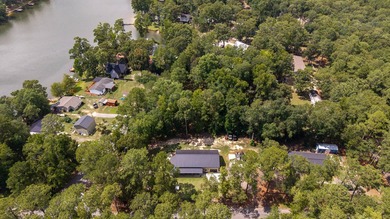 Welcome to this beautifully designed 3BR/2BA barndominium - photo 18