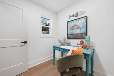 Absolutely Stunning Top To Bottom Renovation Super Close To Lake - photo 27