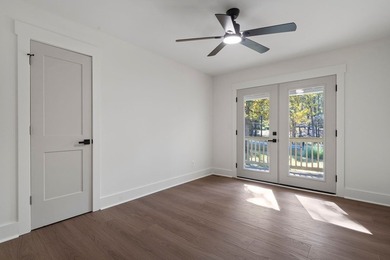 Absolutely Stunning Top To Bottom Renovation Super Close To Lake - photo 31