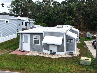 Silver Lake - Highlands County Home For Sale in Avon Park Florida