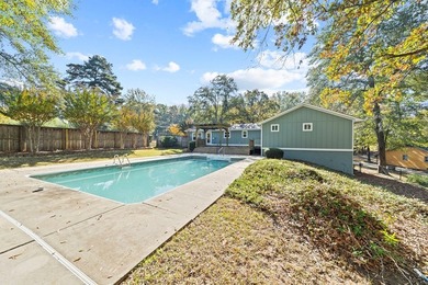 Absolutely Stunning Top To Bottom Renovation Super Close To Lake - photo 47