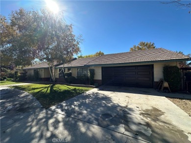 Lake Home For Sale in Apple Valley, California