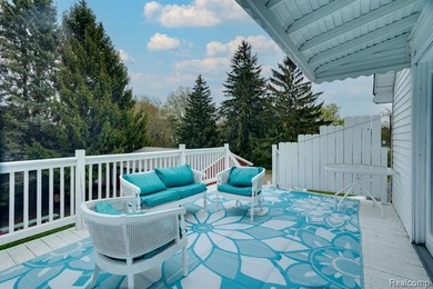 Additional listing photo 4