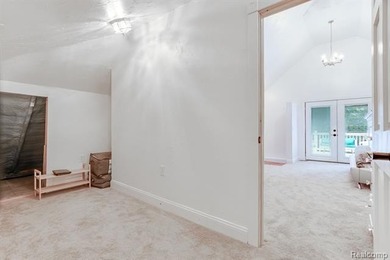 Stunningly transformed and fully remodeled, this turn-key Lake - photo 10