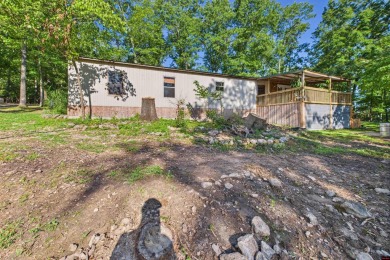 Bull Shoals Lake Home For Sale in Mountain Home Arkansas