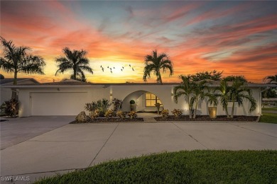 Caloosahatchee River Home For Sale in Cape Coral Florida