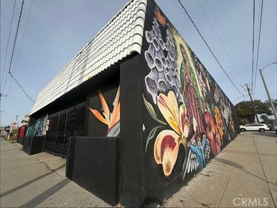 FANTASTIC LOCATION!!! One block east of CA 110 fwy, just blocks - photo 11