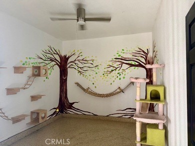 FANTASTIC LOCATION!!! One block east of CA 110 fwy, just blocks - photo 15