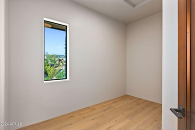 PRICE REDUCED! Beautifully remodeled and move in ready - photo 20