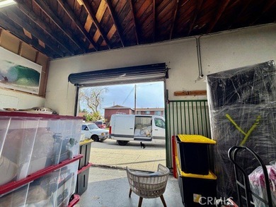 FANTASTIC LOCATION!!! One block east of CA 110 fwy, just blocks - photo 20