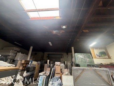 FANTASTIC LOCATION!!! One block east of CA 110 fwy, just blocks - photo 31