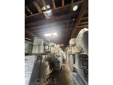 FANTASTIC LOCATION!!! One block east of CA 110 fwy, just blocks - photo 32