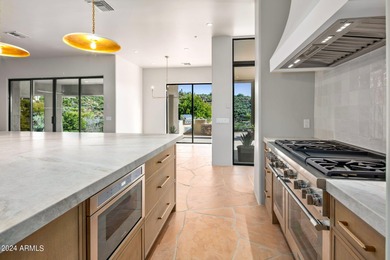 PRICE REDUCED! Beautifully remodeled and move in ready - photo 40