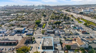 FANTASTIC LOCATION!!! One block east of CA 110 fwy, just blocks - photo 43