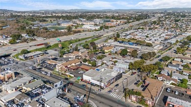 FANTASTIC LOCATION!!! One block east of CA 110 fwy, just blocks - photo 47