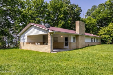 Nice vacation home with seasonal lake views of Douglas Lake - photo 4