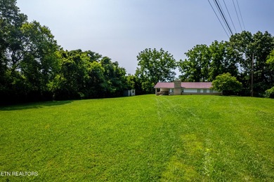 Nice vacation home with seasonal lake views of Douglas Lake - photo 8