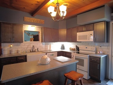 Open House Saturday May 30 1-3 pm. Eastern Time. BEST DEAL ON - photo 14