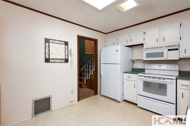 Tucked at the end of a quiet cul-de-sac, 138 Stillwagon Lane - photo 16