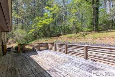 Tucked at the end of a quiet cul-de-sac, 138 Stillwagon Lane - photo 18