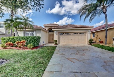 Welcome to this charming three-bedroom two-bath split floor plan - photo 1