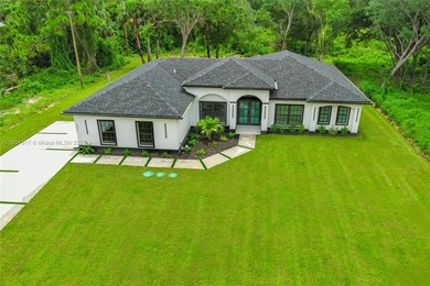 Lehigh Acres Area Home Sale Pending in Lehigh Acres Florida