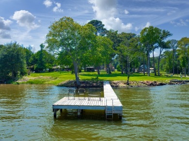 Waterfront Cottage Retreat with Guest Quarters on Lake Palestine - photo 43