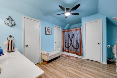 Waterfront Cottage Retreat with Guest Quarters on Lake Palestine - photo 23