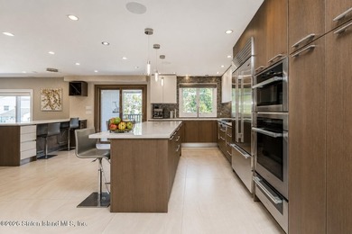 Welcome to 115 Lincoln Street! This extraordinary custom - photo 15
