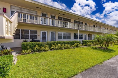 Beautifully updated 1 bed / 1 bath condo in highly desirable - photo 16