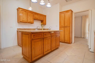 LOCATION, CORNER LOT,Handicap accessibility, 2 MASTERS, 3