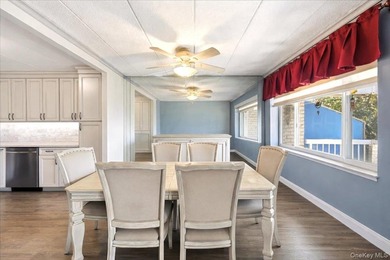 Welcome to this beautifully maintained 2-bedroom, 1.5-bath condo - photo 12
