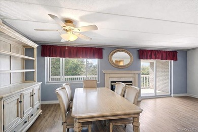 Welcome to this beautifully maintained 2-bedroom, 1.5-bath condo - photo 13