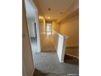 Welcome to your beautiful freshly painted 3 bedroom, 2.5 bath - photo 15