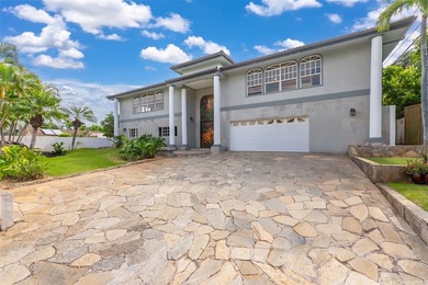 Experience refined island living in this expansive 6 bdrm, 7.5 - photo 22