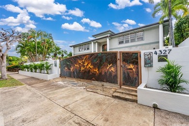 Experience refined island living in this expansive 6 bdrm, 7.5 - photo 23